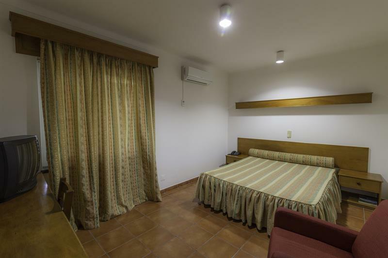 Hotel Teresinha Praia da Vitoria Exterior photo